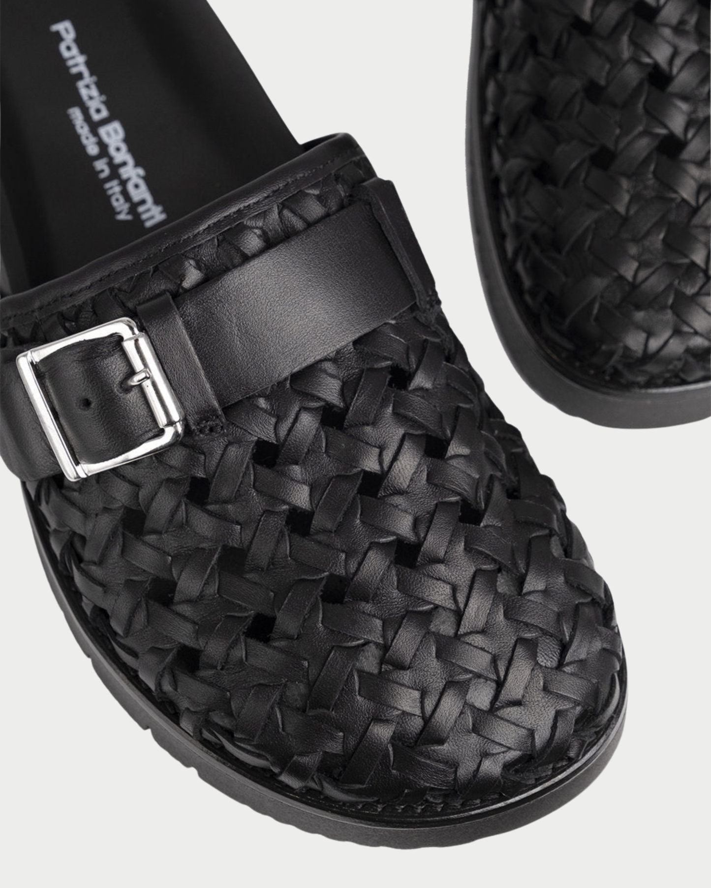 Sabot in pelle intrecciata