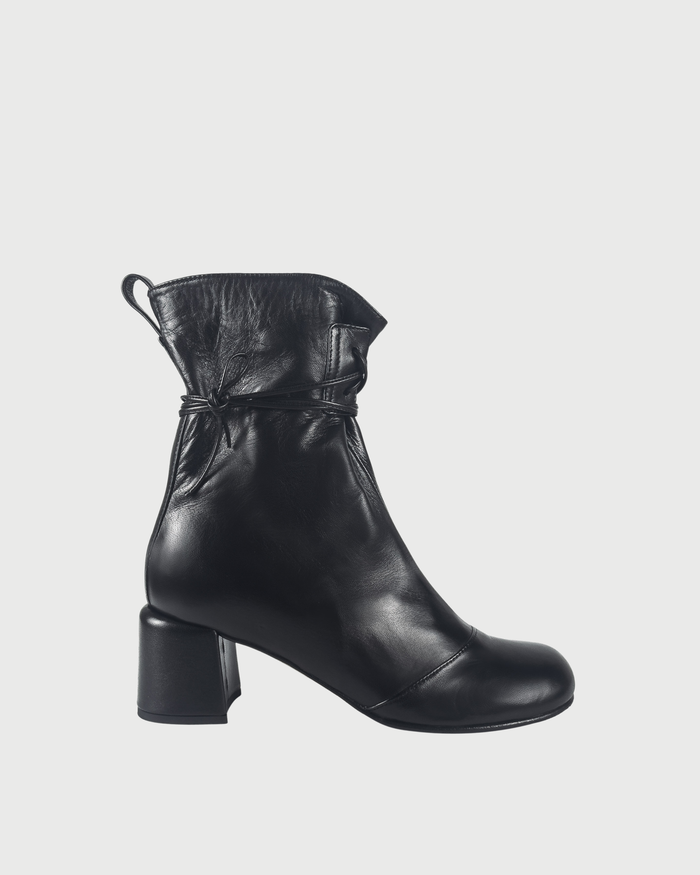 Tronchetto nappa nero