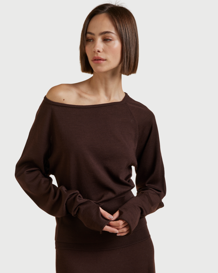 Maglia con scollo a barca in lana merino