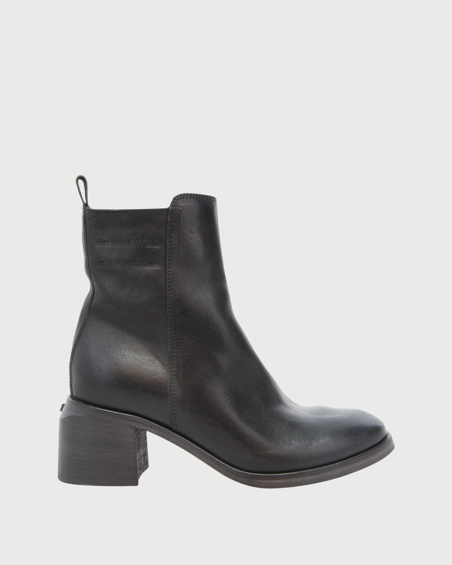 Ankle boot