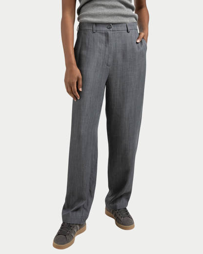 Pantaloni high waist carrot fit