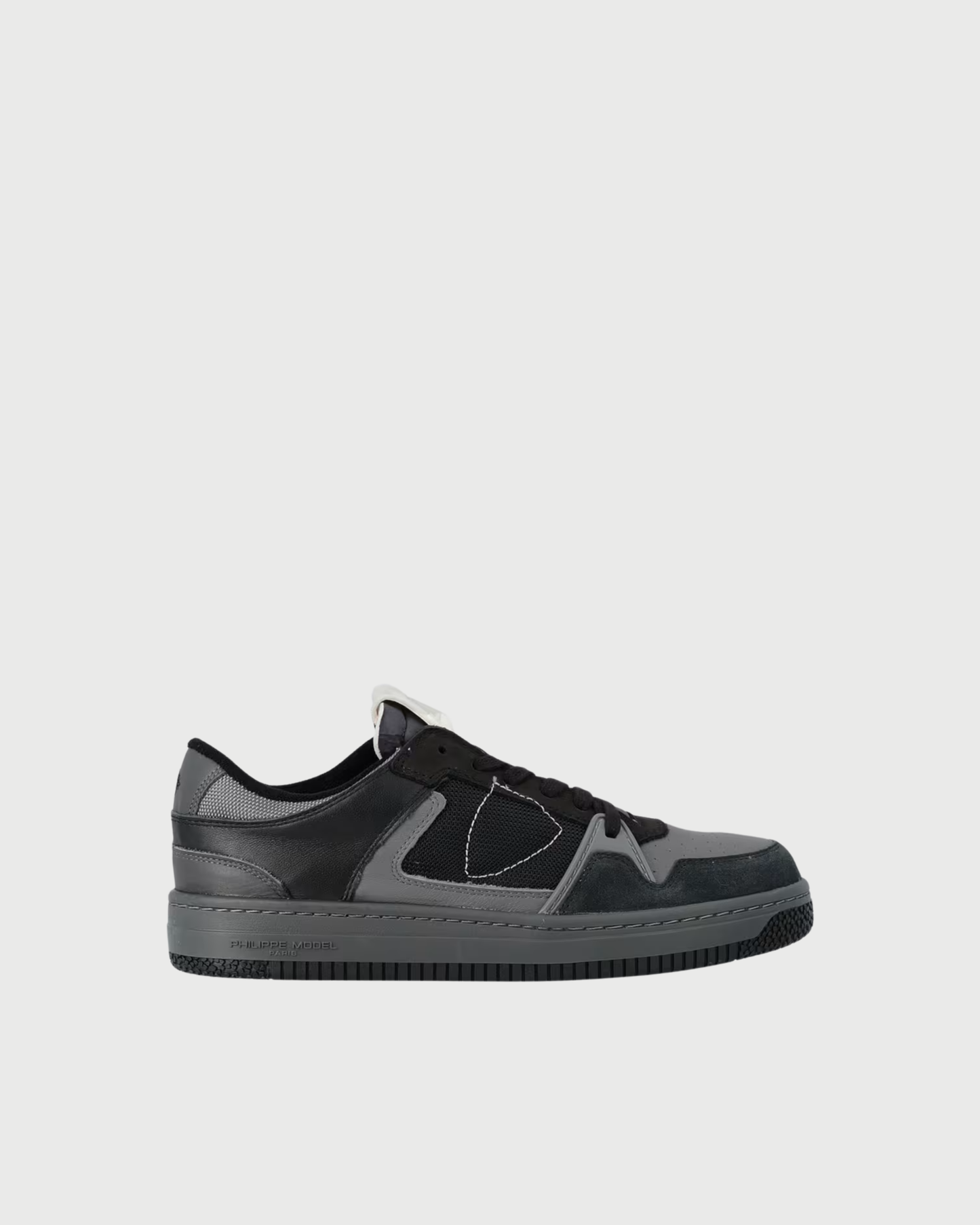 Die große Sneakers