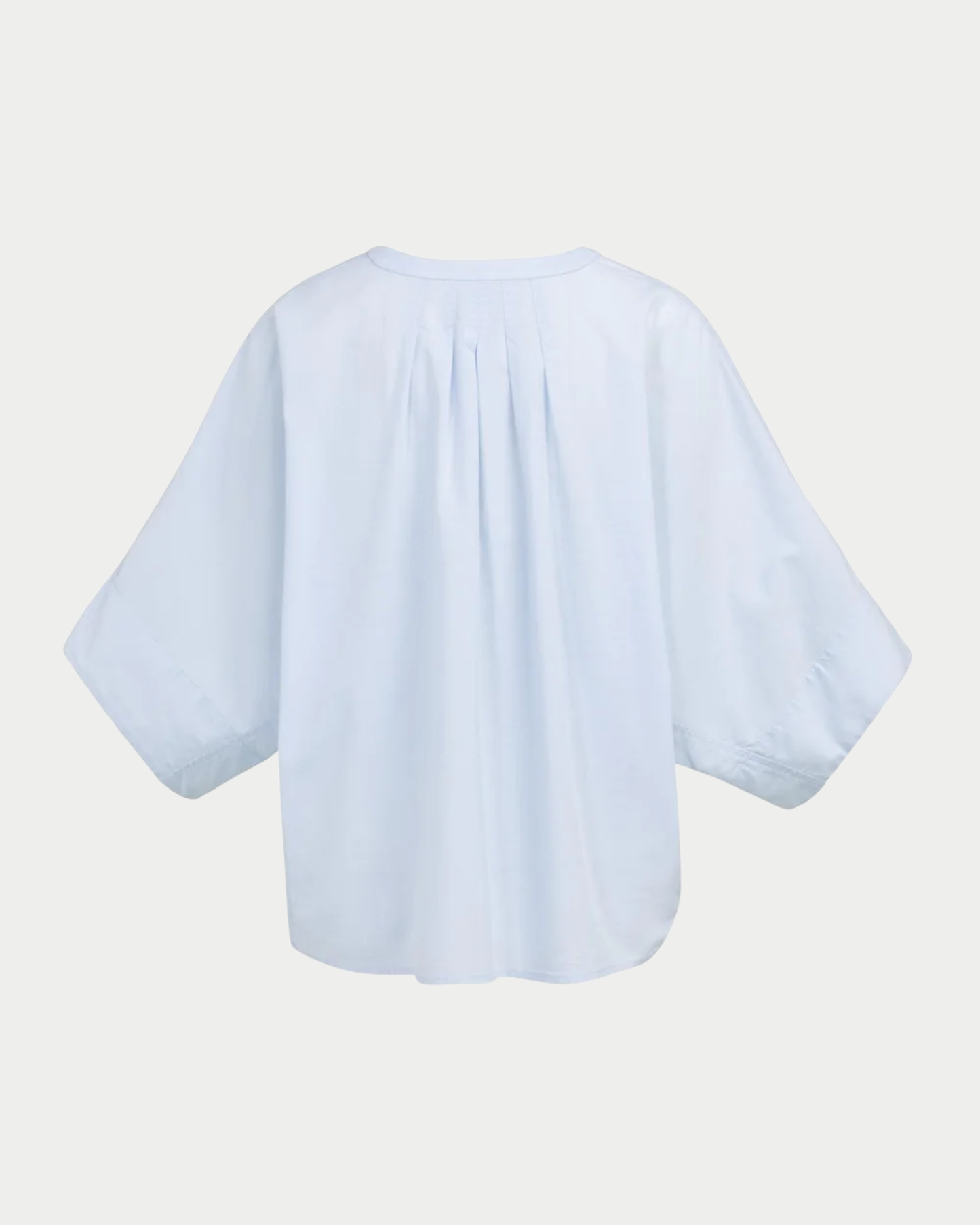 Camicia con maniche ampie e dettagli plissé