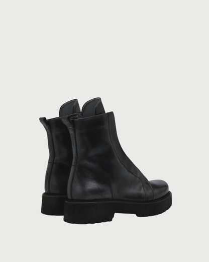 Boots in pelle nera