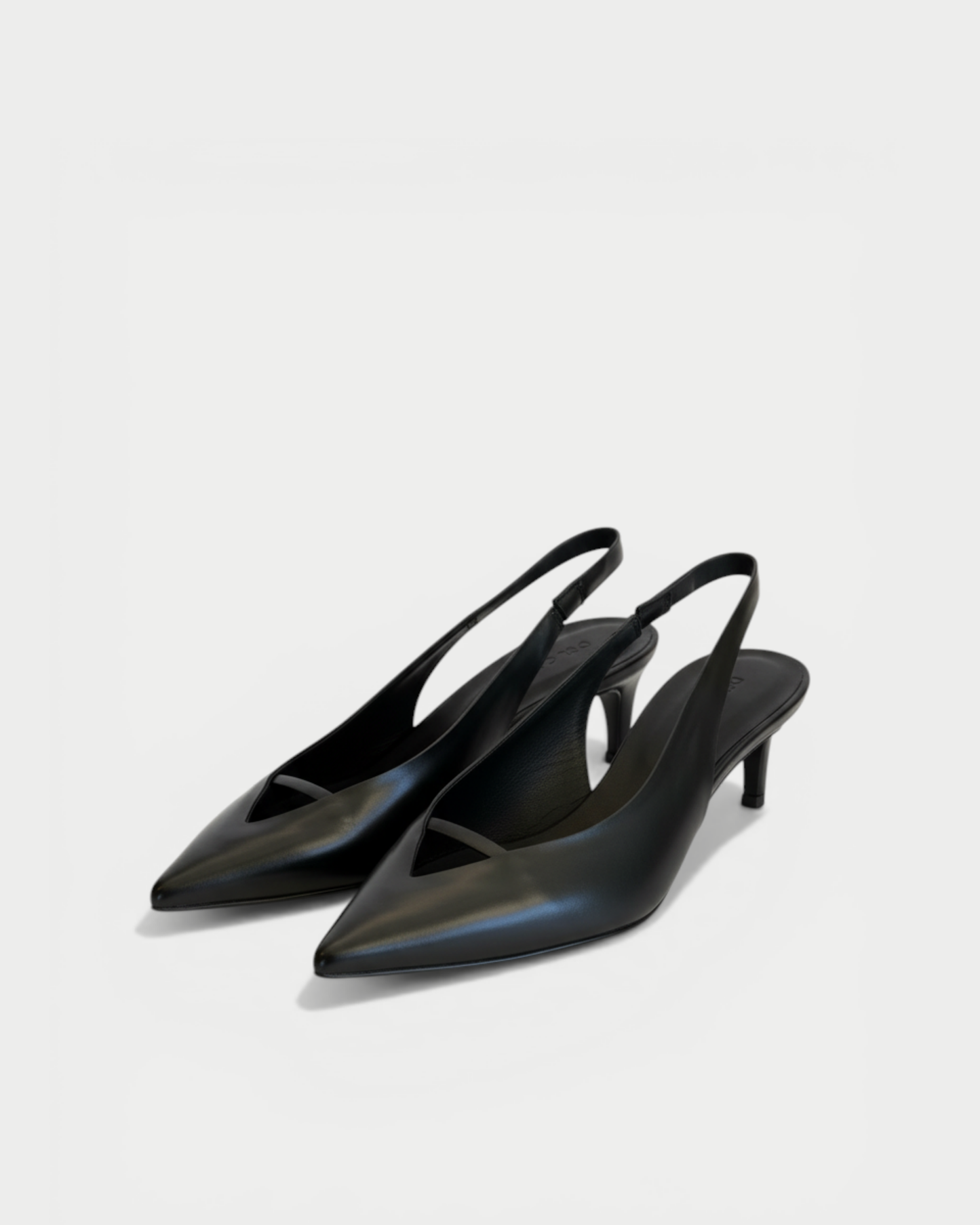 Décolleté slingback con tacco