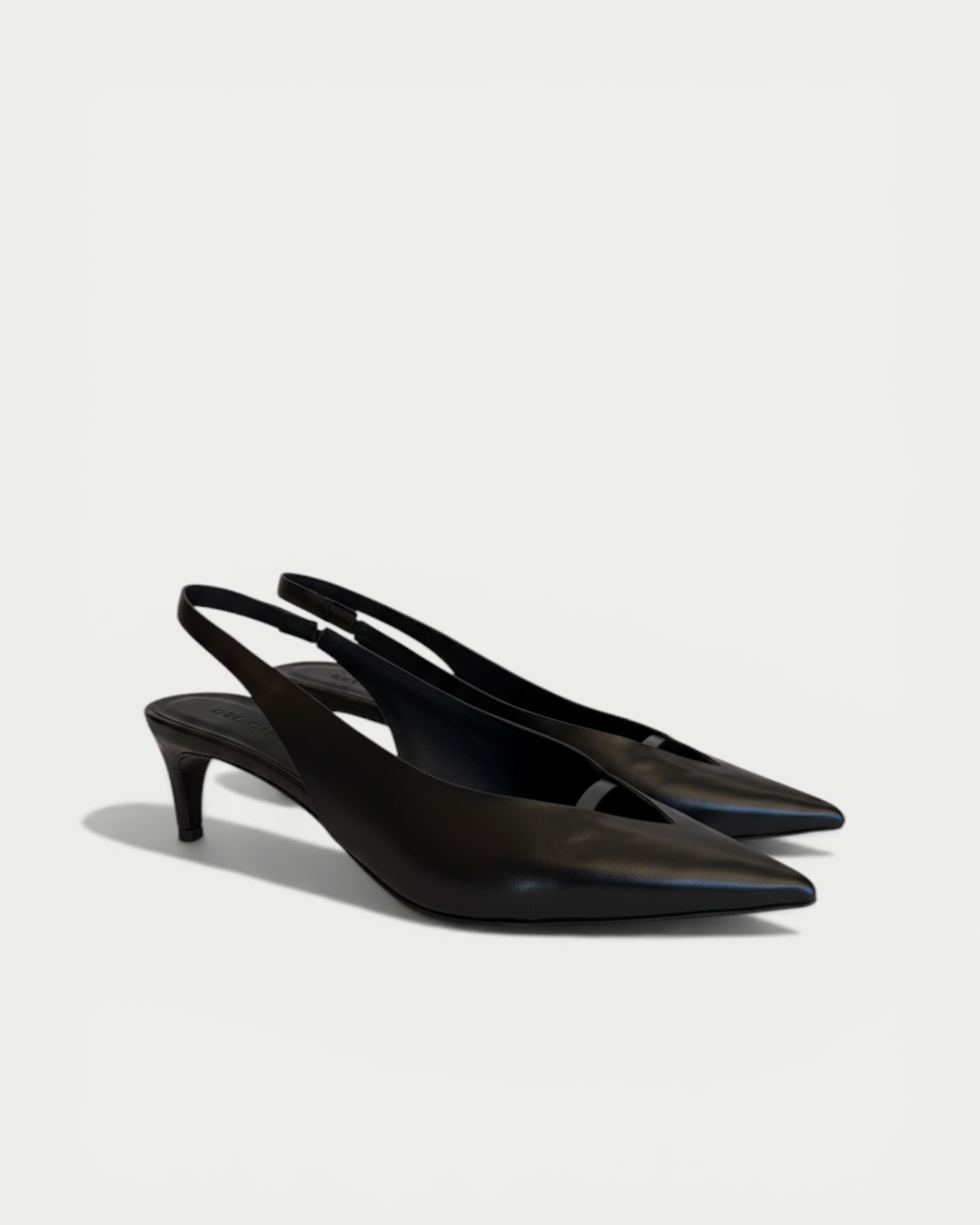 Décolleté slingback con tacco