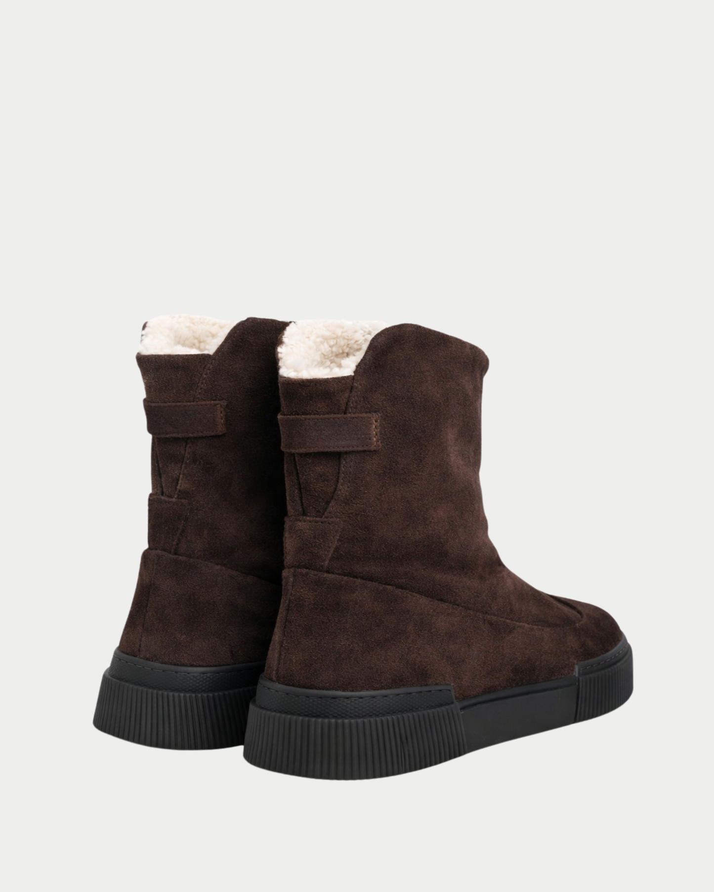 Stivaletto in suede con interno caldo