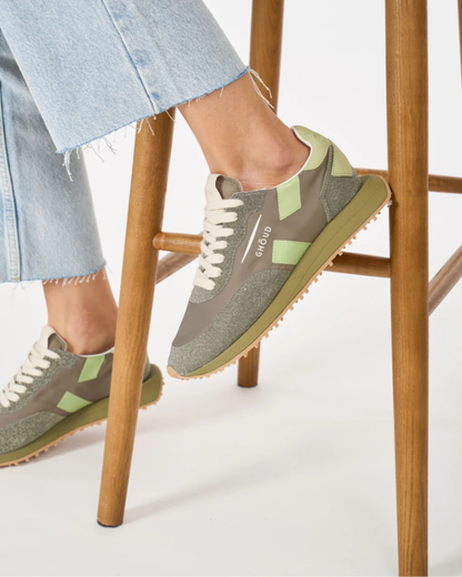 Star low sneakers