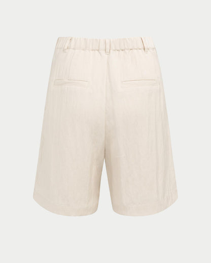 Pantaloni stile bermuda