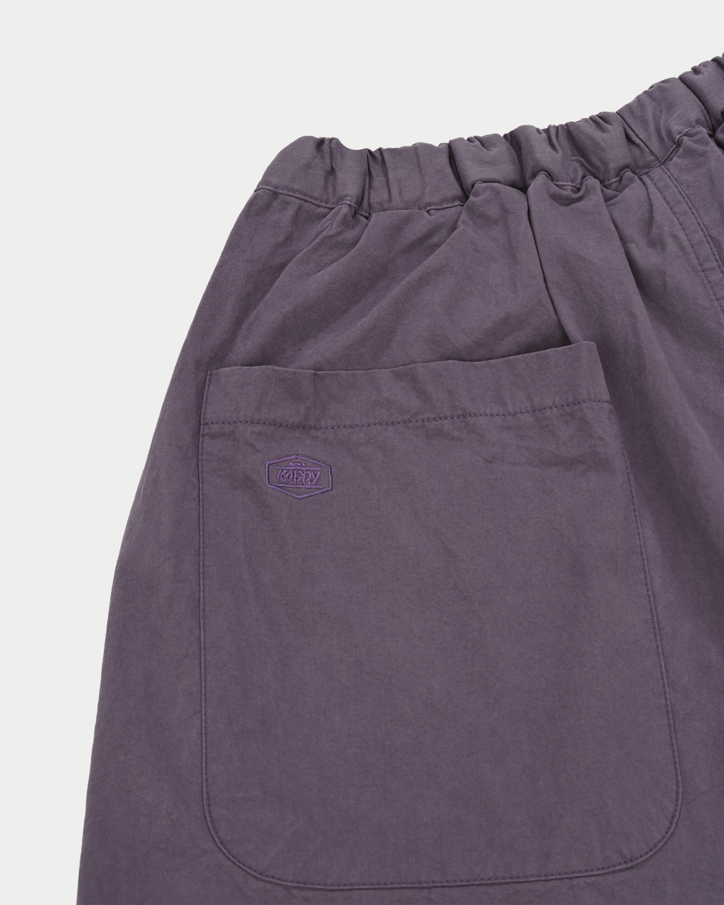 Pantaloni corti two tuck wide