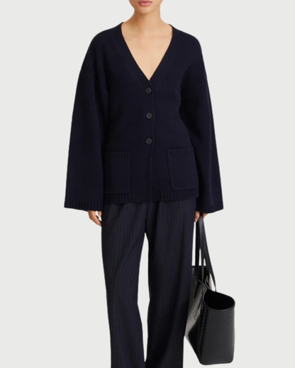 Marglia in cardigan Helia