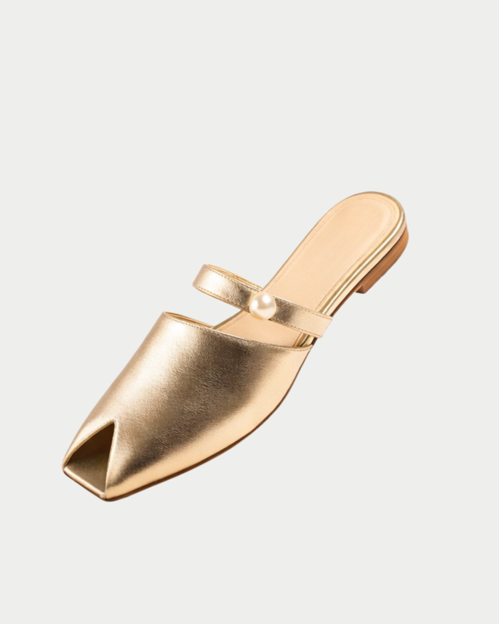 Mule a punta in nappa