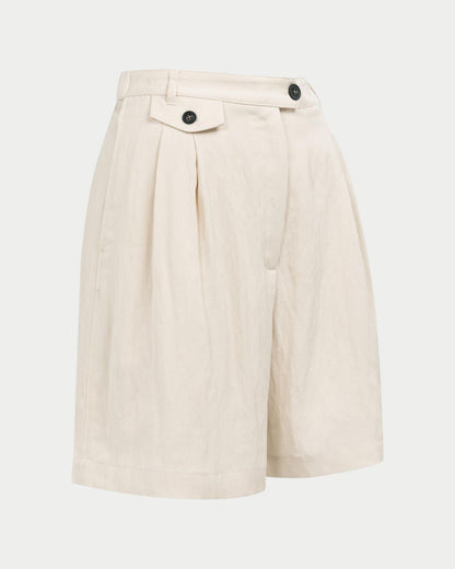 Pantaloni stile bermuda