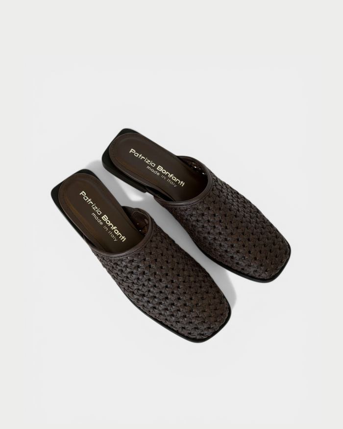 Sabot in pelle intrecciata