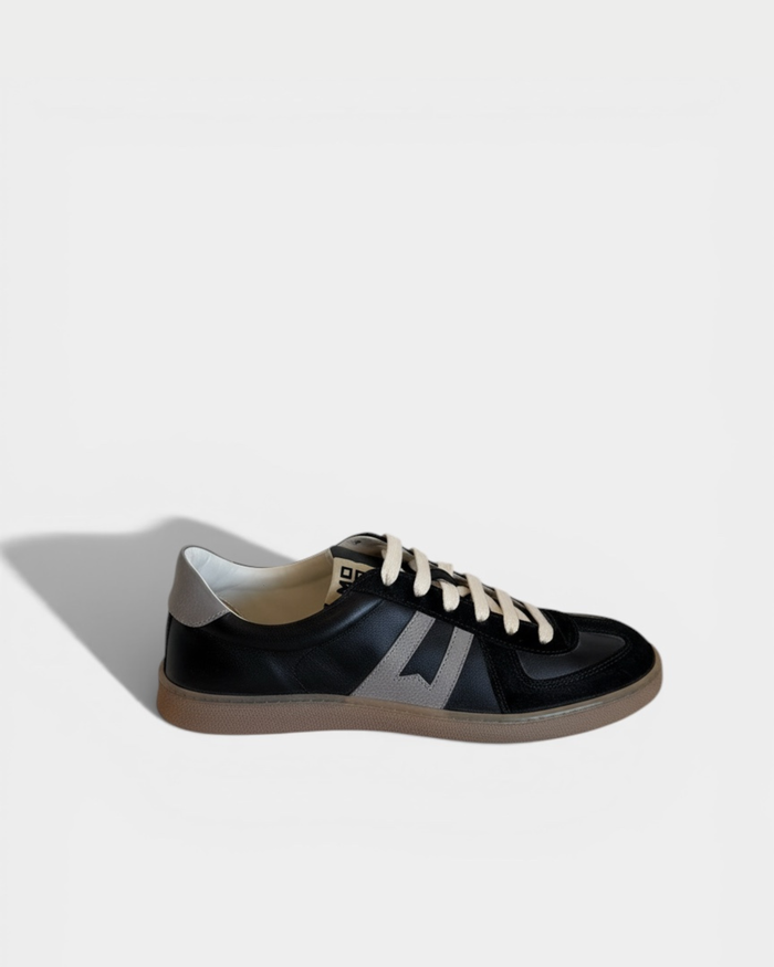 Sneakers vulcano nero