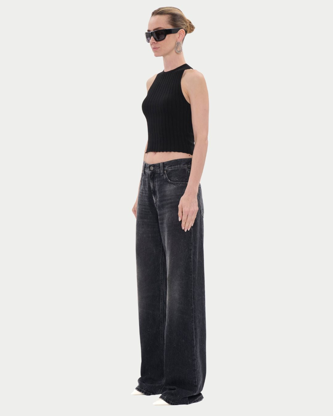 Korea Black Wash Wide-Leg Jeans