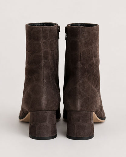 Stivaletto con tacco medio in pelle cocco