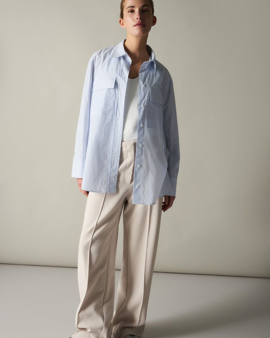Camicia a righe dal taglio boyfriend con polsini regolabili