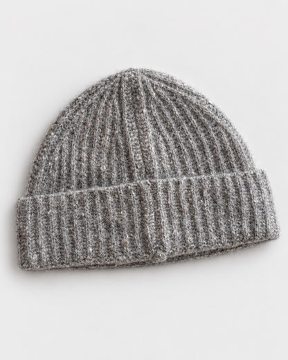 Rippenstrickmütze mit Umschlag
