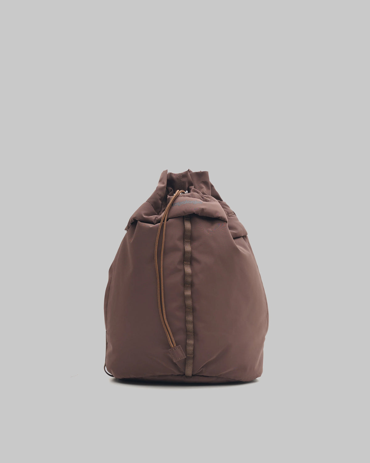 Borsa Cargo Rucksack Small Cocoa con Puffer Wrist Strap Moss