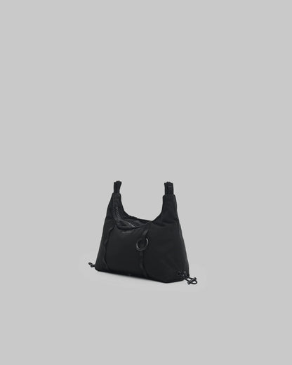 Cloud Hobo Mini Tasche aus schwarzem Tech Sateen mit Puffer-Handschlaufe