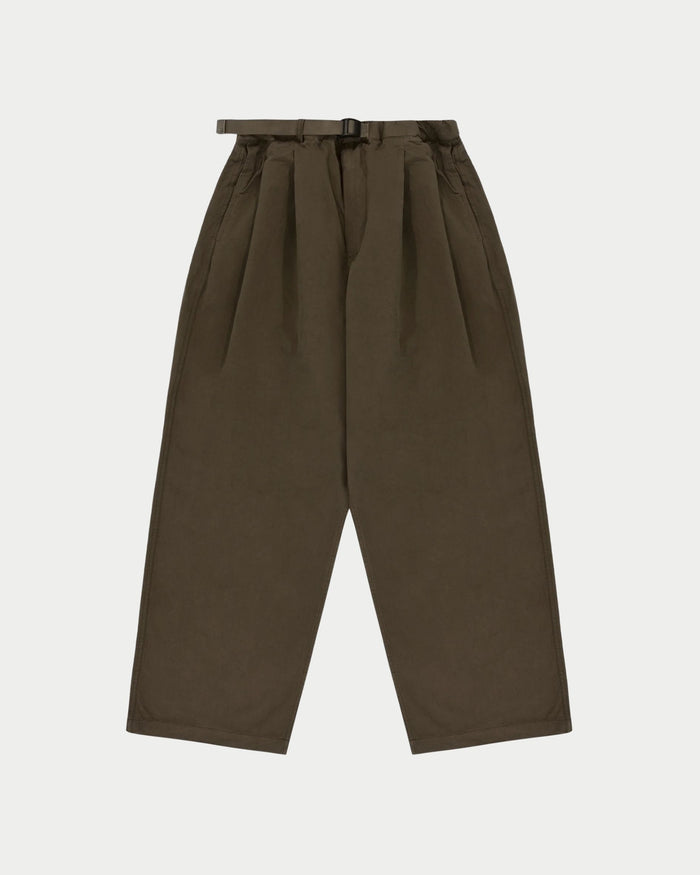 Two-tuck wide-leg trousers