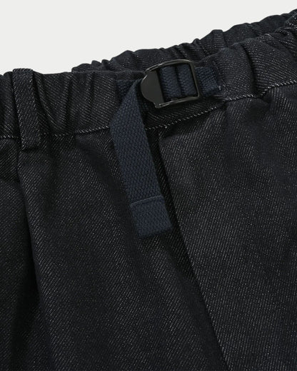 Two tuck jeans