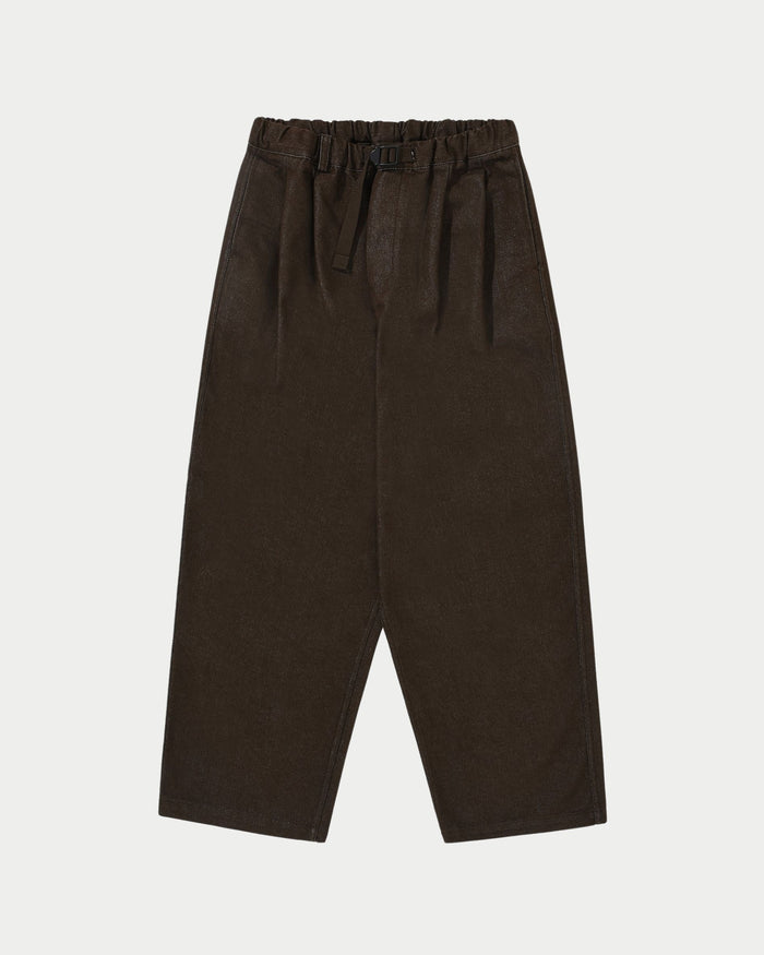 Two tuck jeans