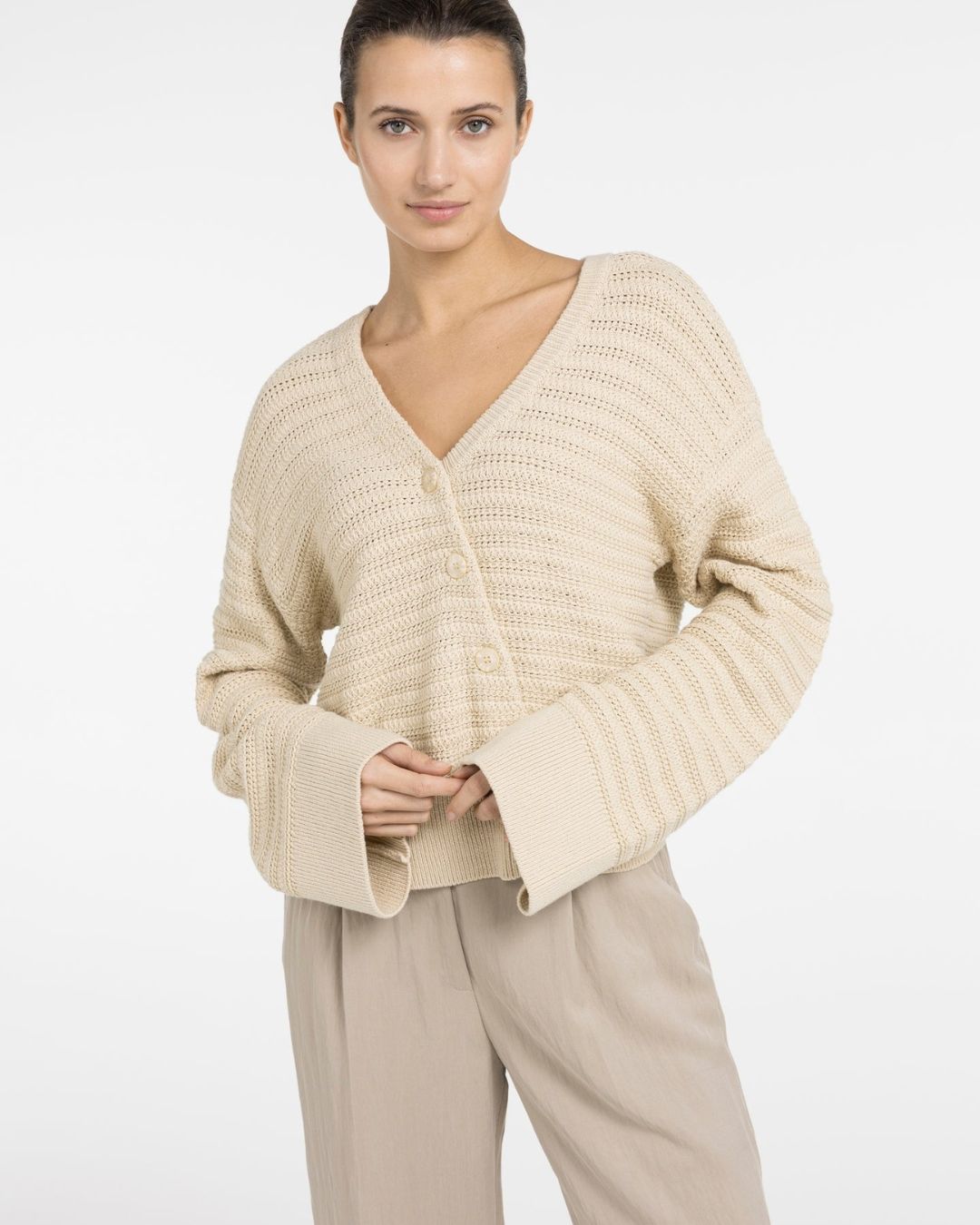 Cardigan in maglia con scollo a V e chiusura diagonale