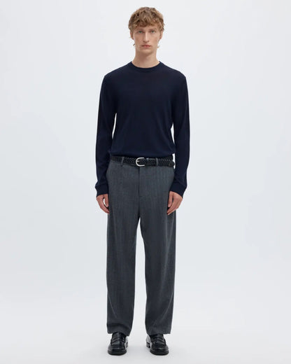 Maglia girocollo in lana merino a maniche lunghe regular fit