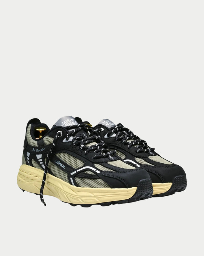 Sneakers Re-run Max