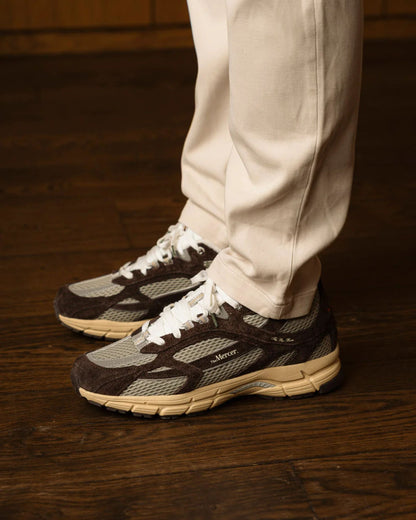 Sneakers Re-run Americana