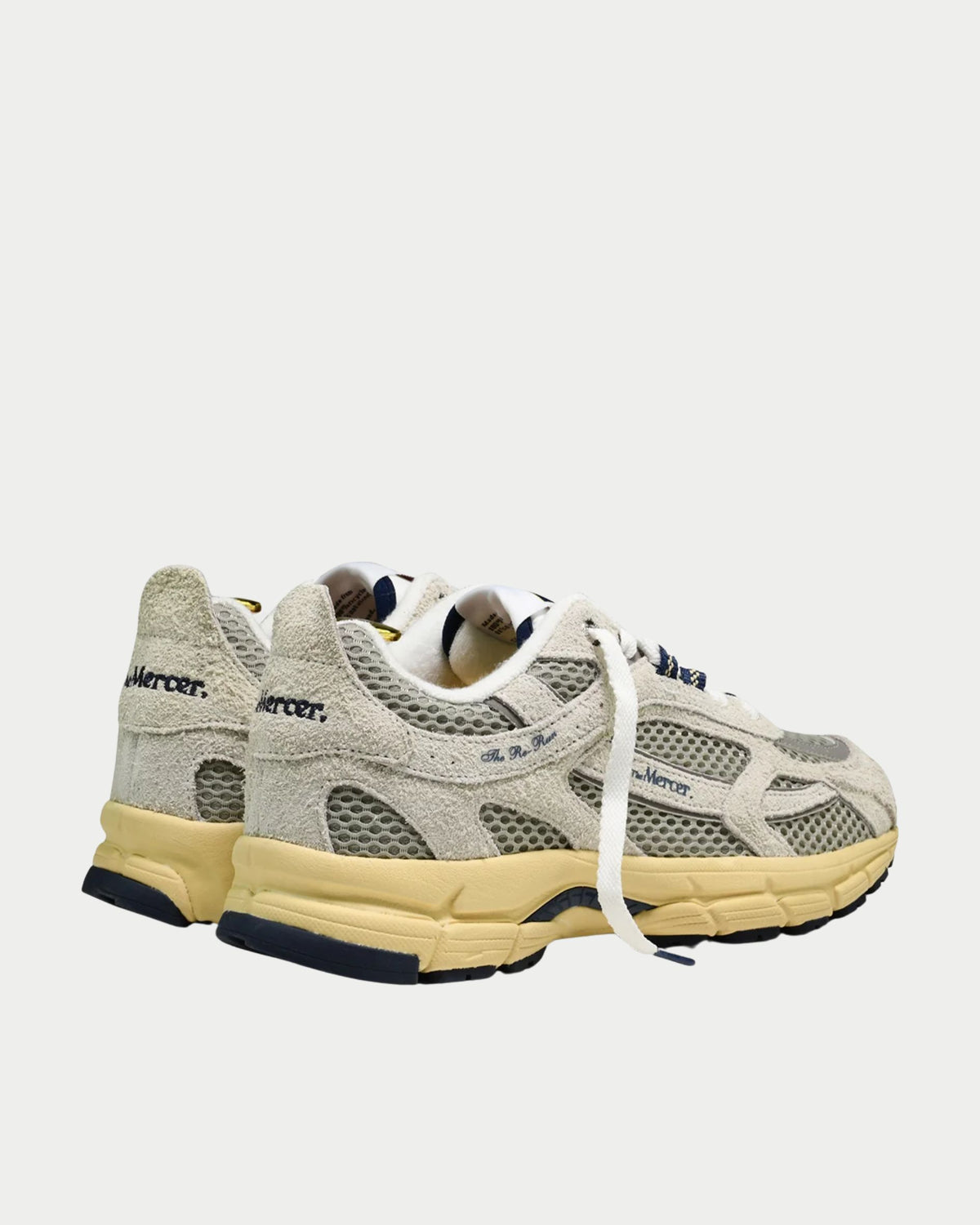 Sneakers Re-run Americana