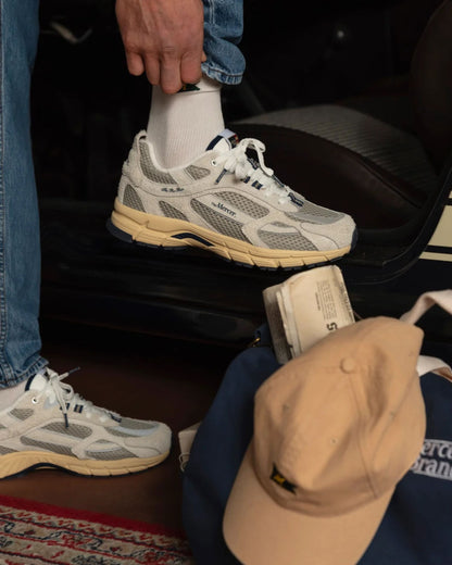 Sneakers Re-run Americana