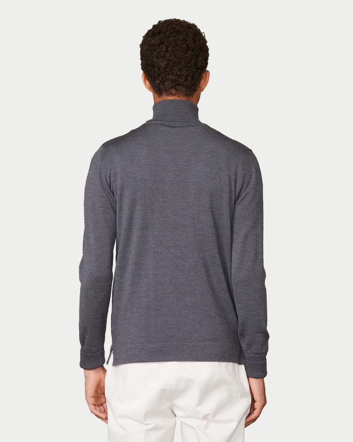 Maglia Nina in lana Merino collo alto