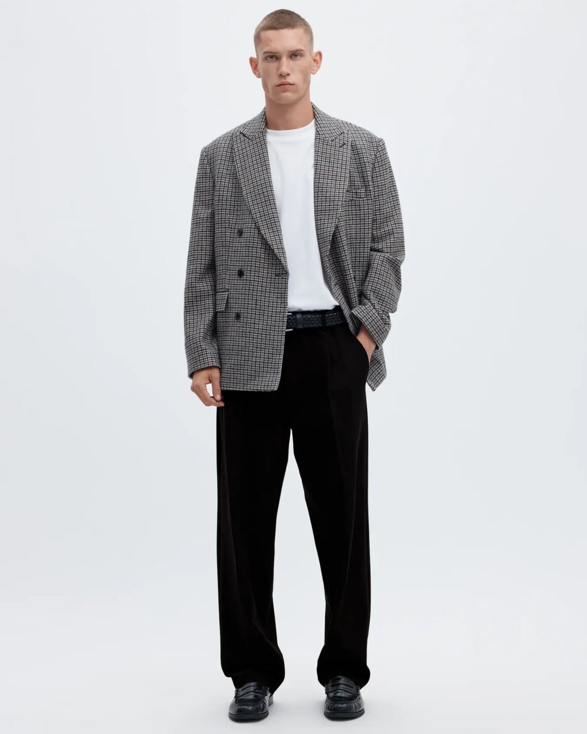 Pantaloni loose fit in tessuto stretch