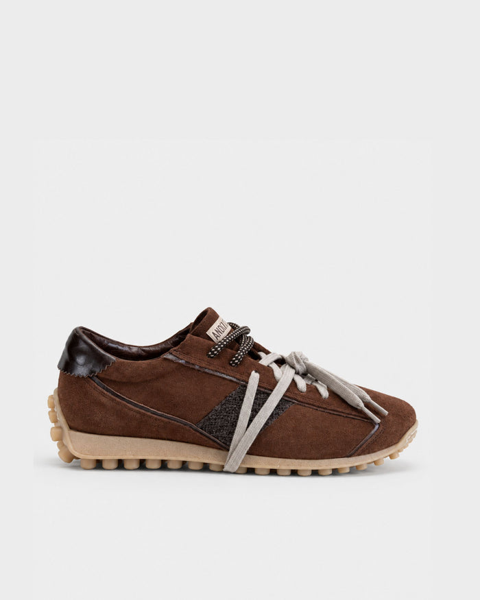 Sneakers soccer