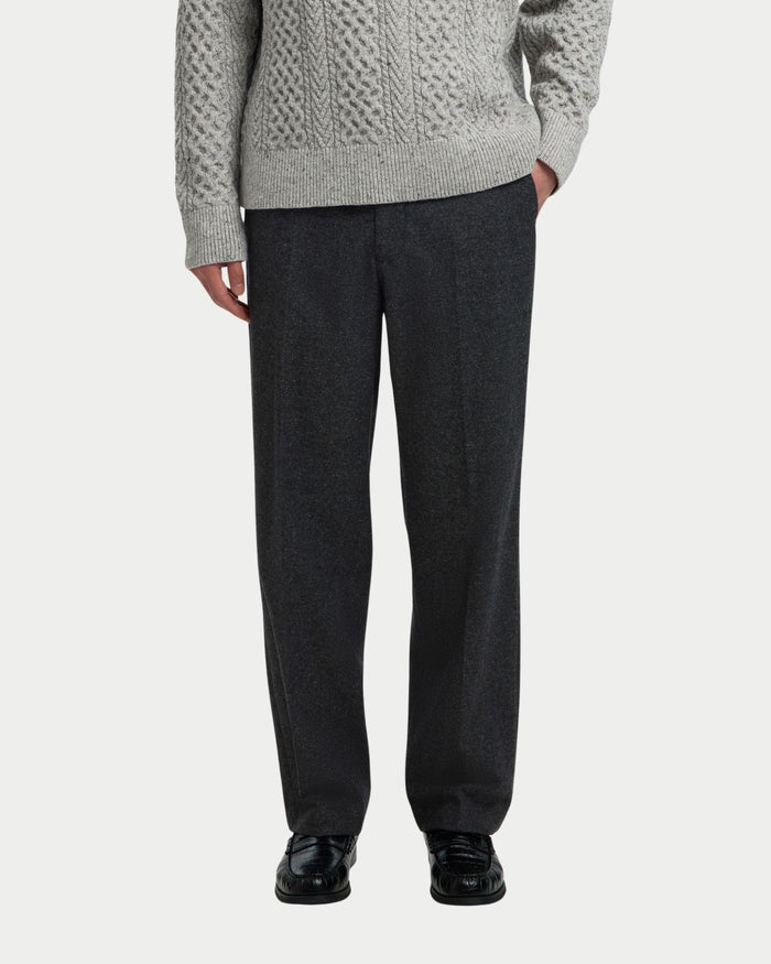 Loose-Fit-Hose aus strukturiertem Wollgemisch
