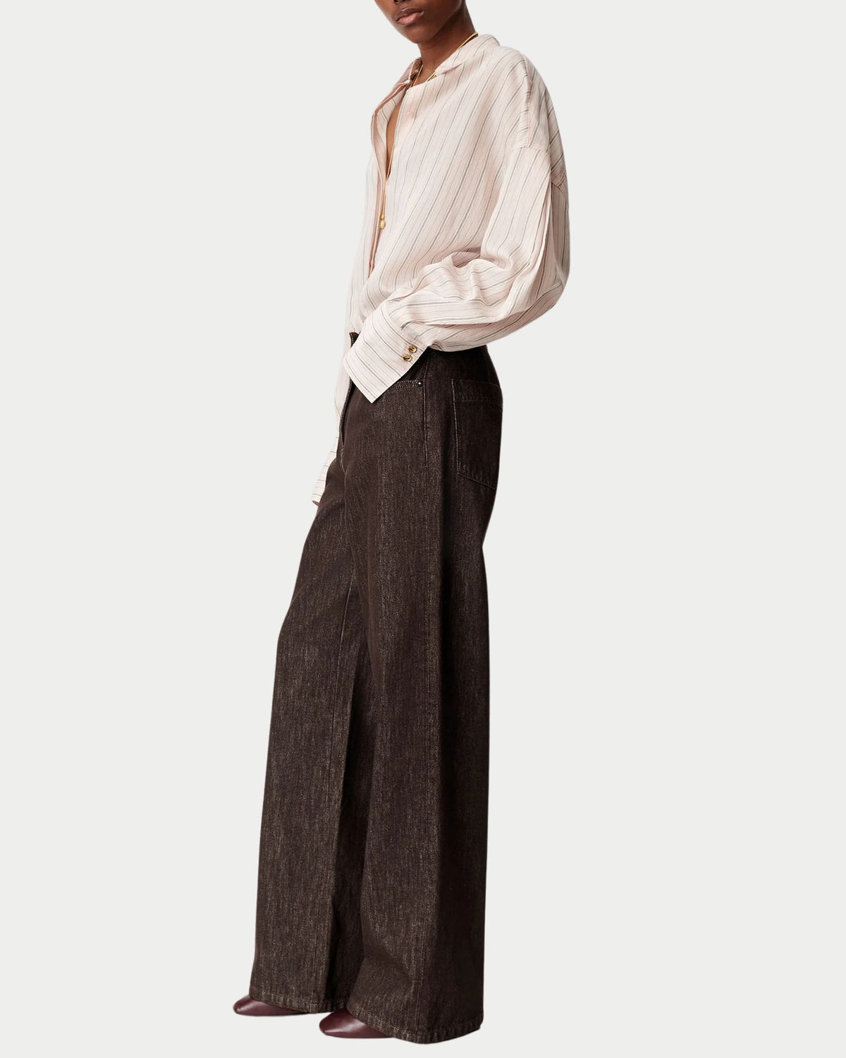 Pants Line