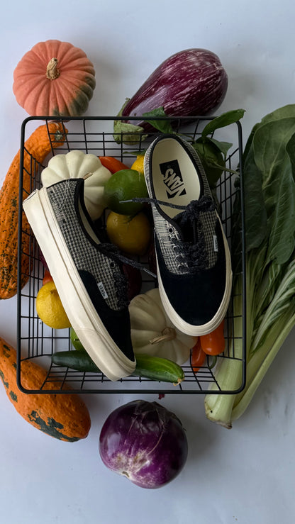 Authentic 44 Sneakers