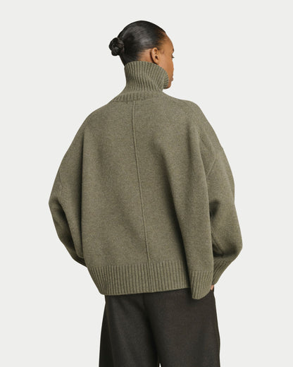 William turtleneck sweater