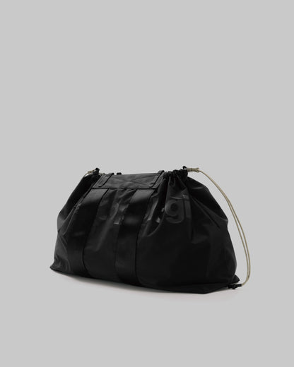 Borsa Summit Tote Wide Medium Black Tech Sateen con due Bungee Wrist Strap Moss