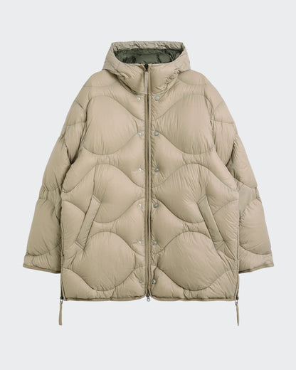 Gepolsterte Jacke mit Kapuze und Oversize-Passform