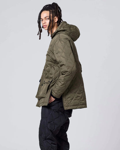 Giacca imbottita stile militare con cappuccio