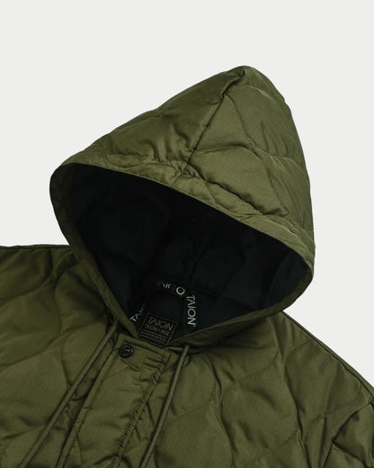 Giacca imbottita stile militare con cappuccio