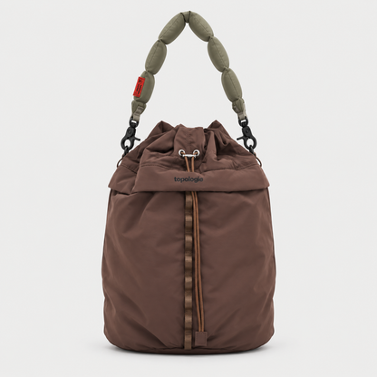 Borsa Cargo Rucksack Small Cocoa con Puffer Wrist Strap Moss
