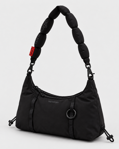 Cloud Hobo Mini Tasche aus schwarzem Tech Sateen mit Puffer-Handschlaufe