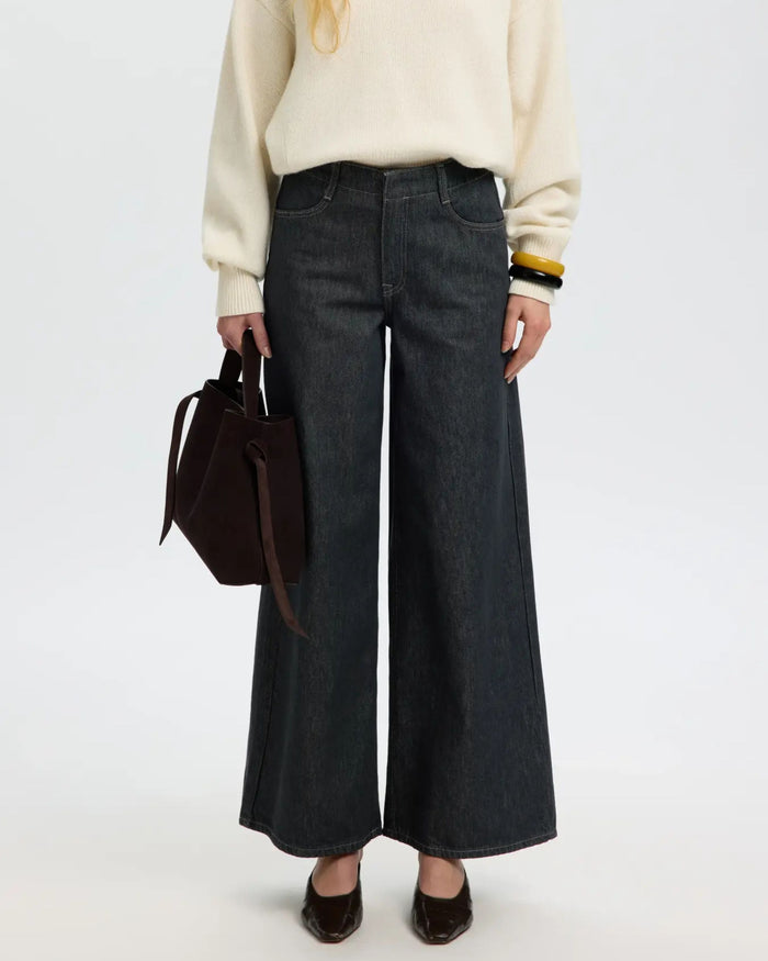 Wide Leg Jeans