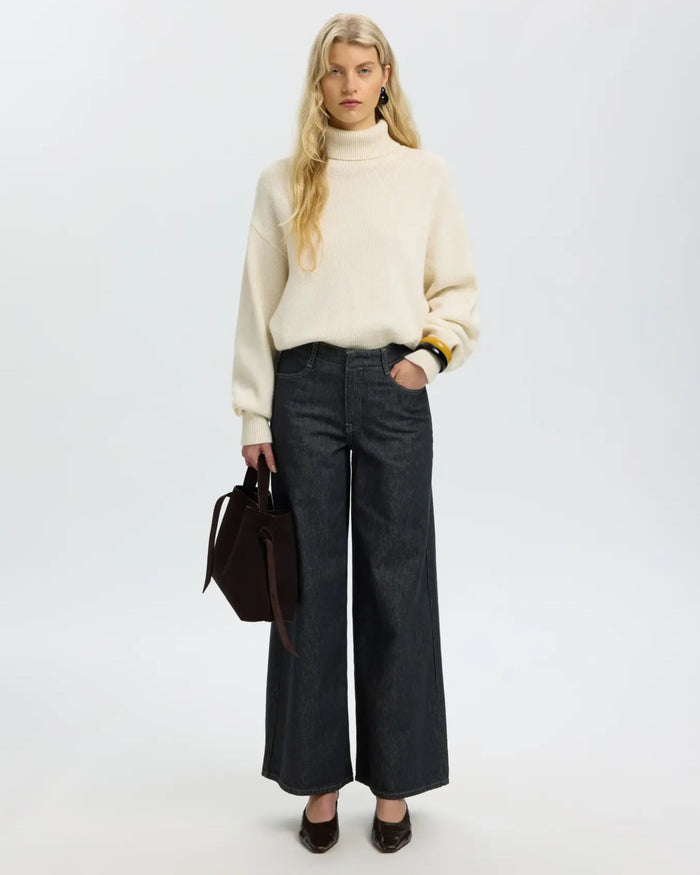 Wide Leg Jeans