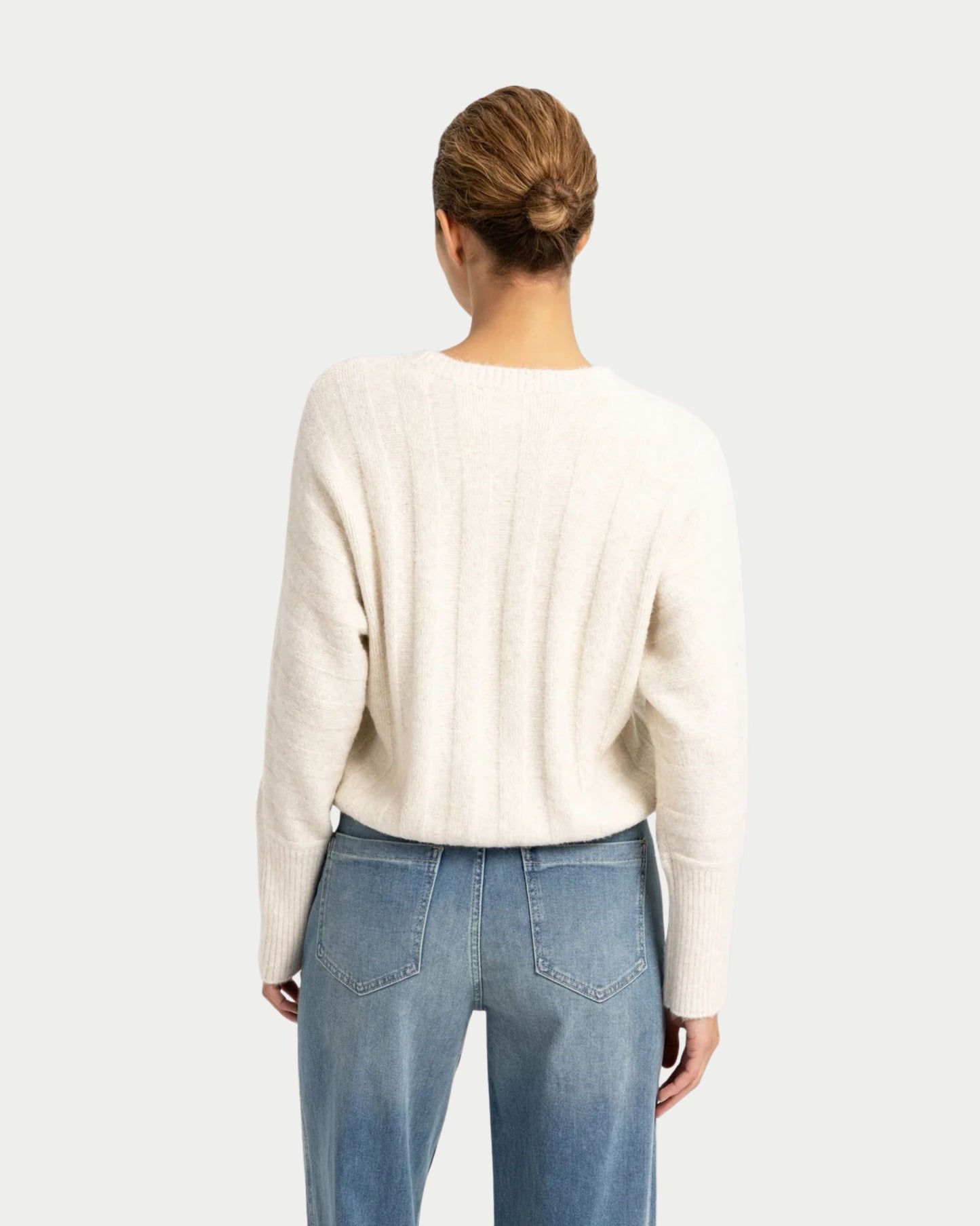 Maglia a coste con maniche a pipistrello e coulisse